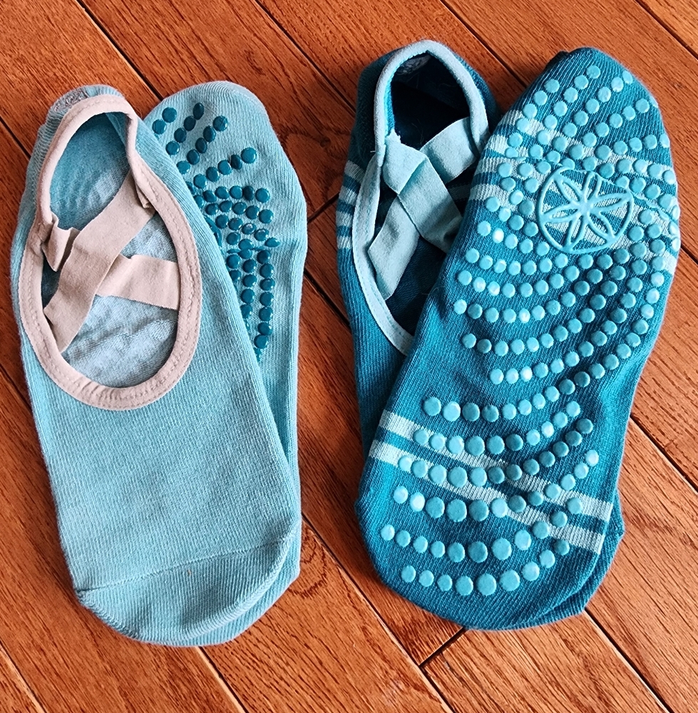 Gaiam Yoga Barre Socks - 2 PACK